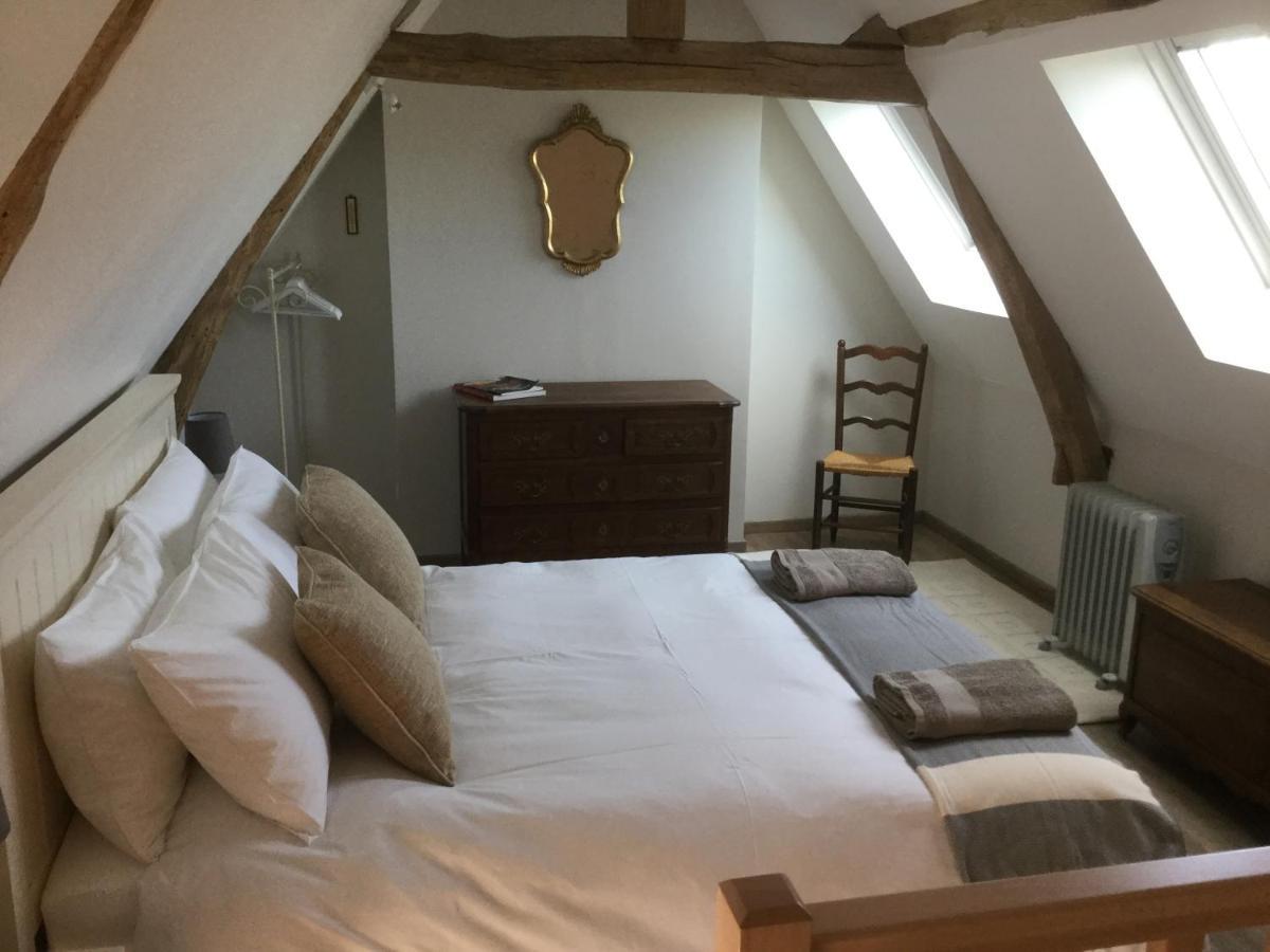 Maison D Hotes La Petite Jucherie Saint-Hippolyte  Eksteriør bilde