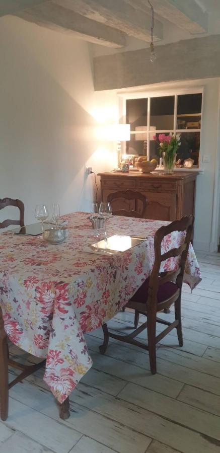 Maison D Hotes La Petite Jucherie Saint-Hippolyte  Eksteriør bilde